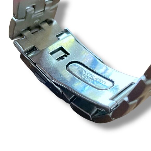 Elgin Mens Chronograph Watch Digital Analog Silver Tone Link Band Quartz Movemen - Picture 14 of 16